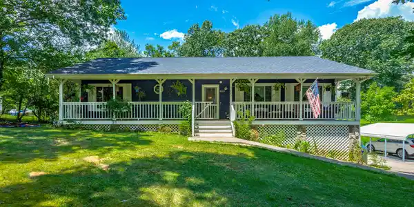 9805 Pearson Road