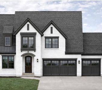 6821 Lakeshore Drive