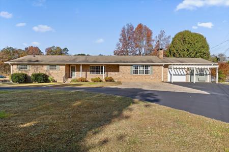 7805 Hixson Pike