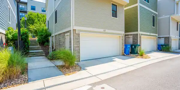 Image 4: 537-Mariner-Way-Exterior-MLS-Photos-17
