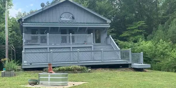 230 Mcarthur Ln