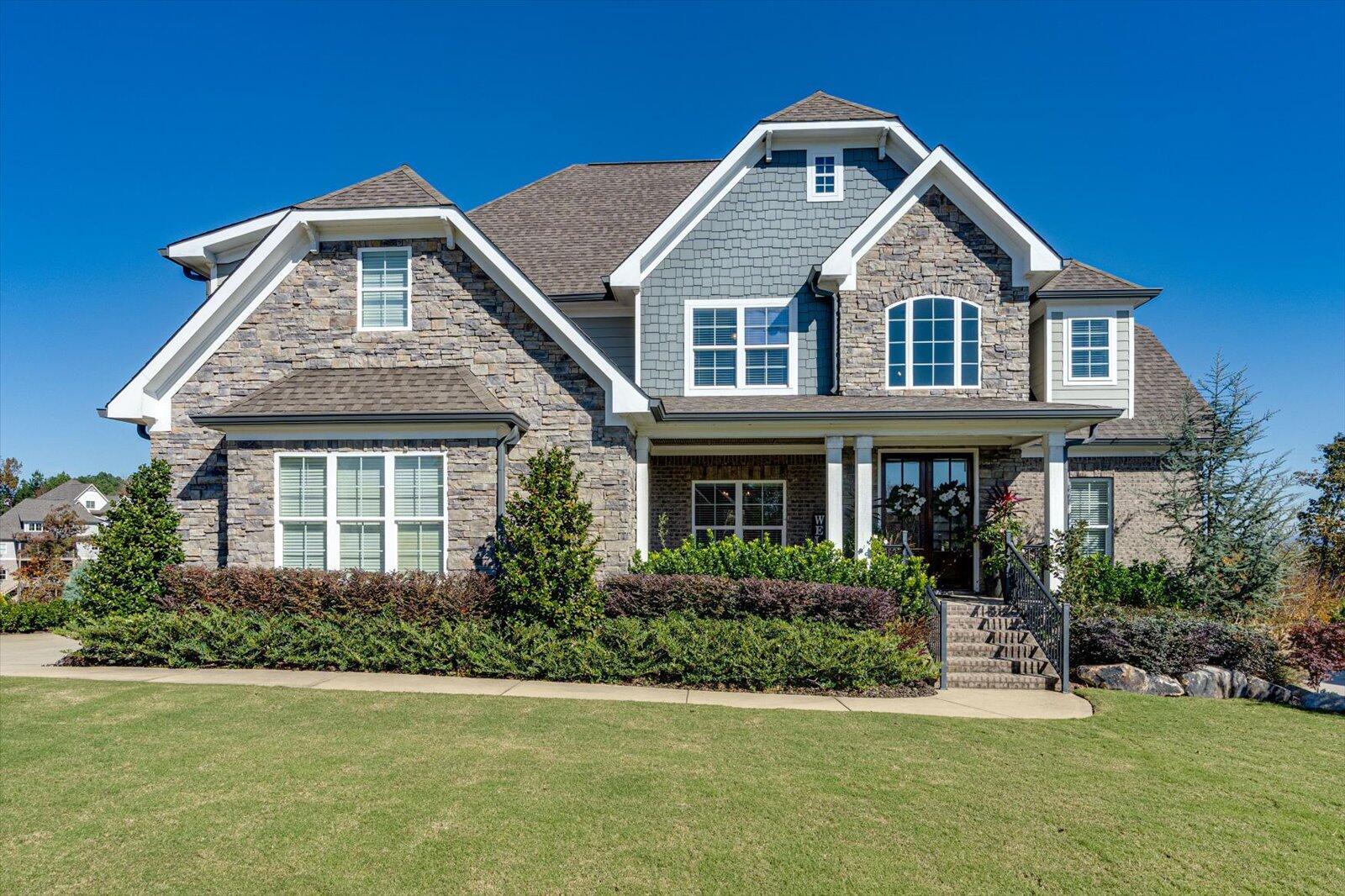 Image 3: 014-5943 Eaglemont Dr-1