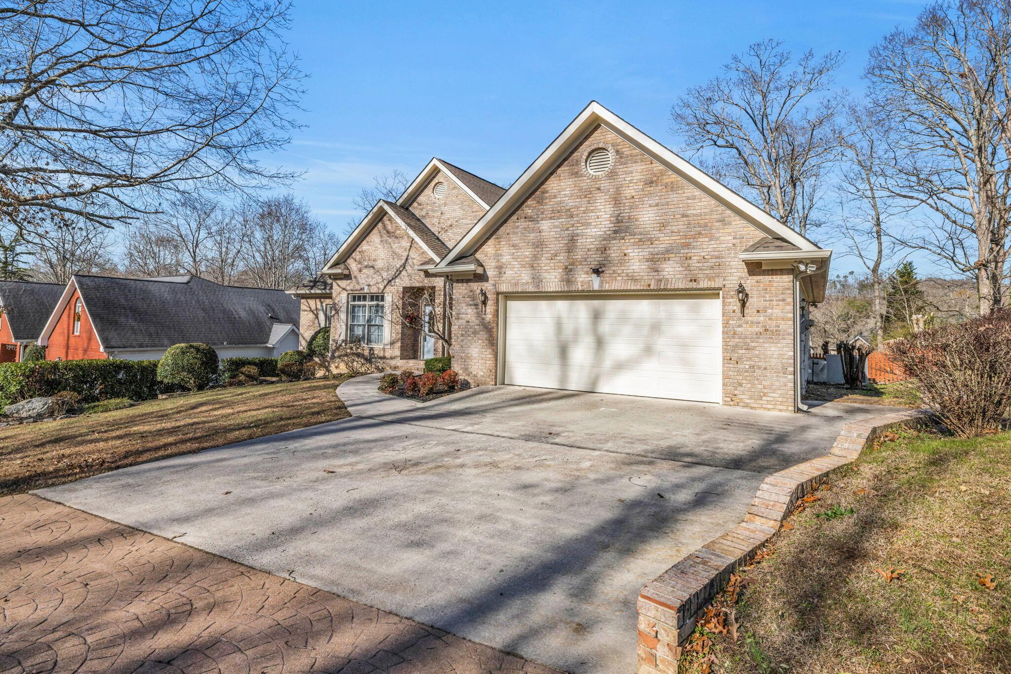 Image 4: 3-web-or-mls-1096-harbor-landing-dr