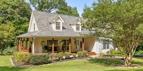 1011 Clift Cave Drive