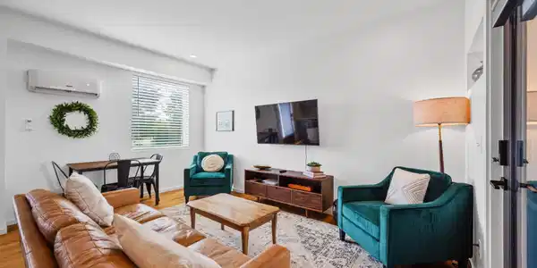 Image 4: Great Room