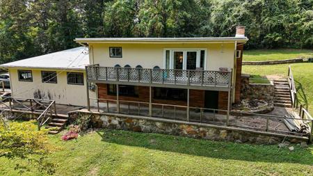 1928 Albermarle Drive