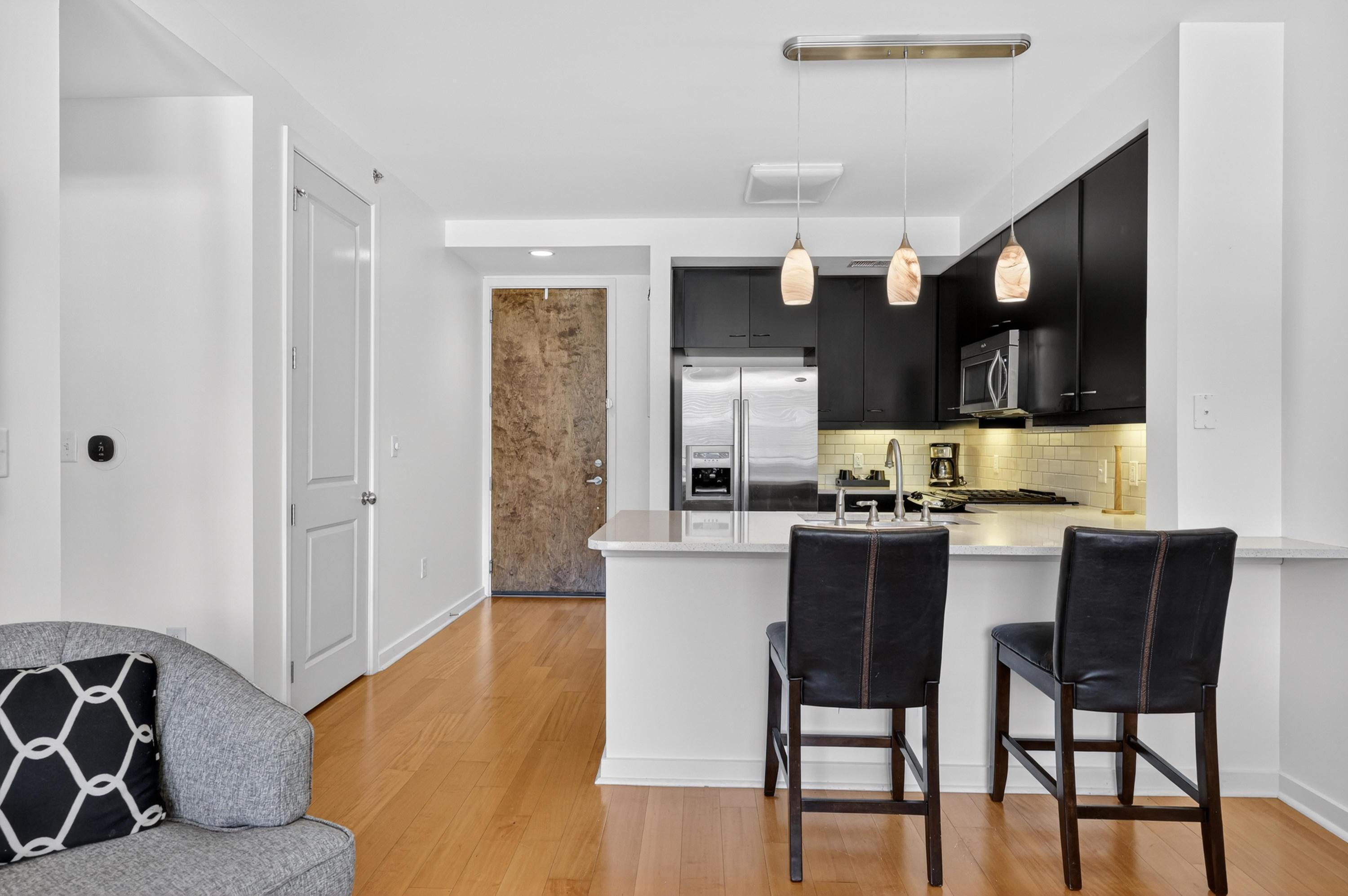 Image 4: Breakfast Bar