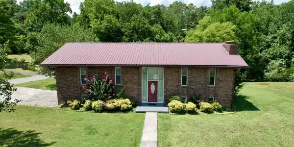 111 Hutton Court