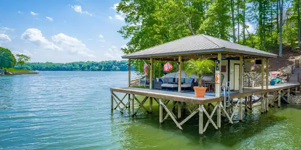 1738 Bayfront Drive