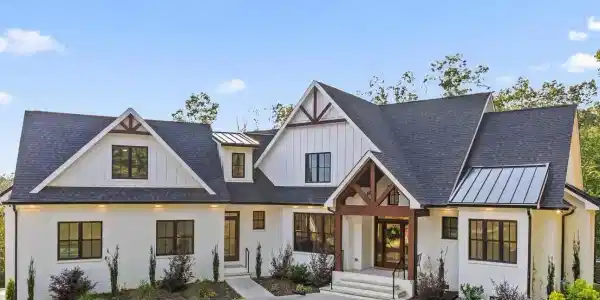 6517 Shelter Cove Drive