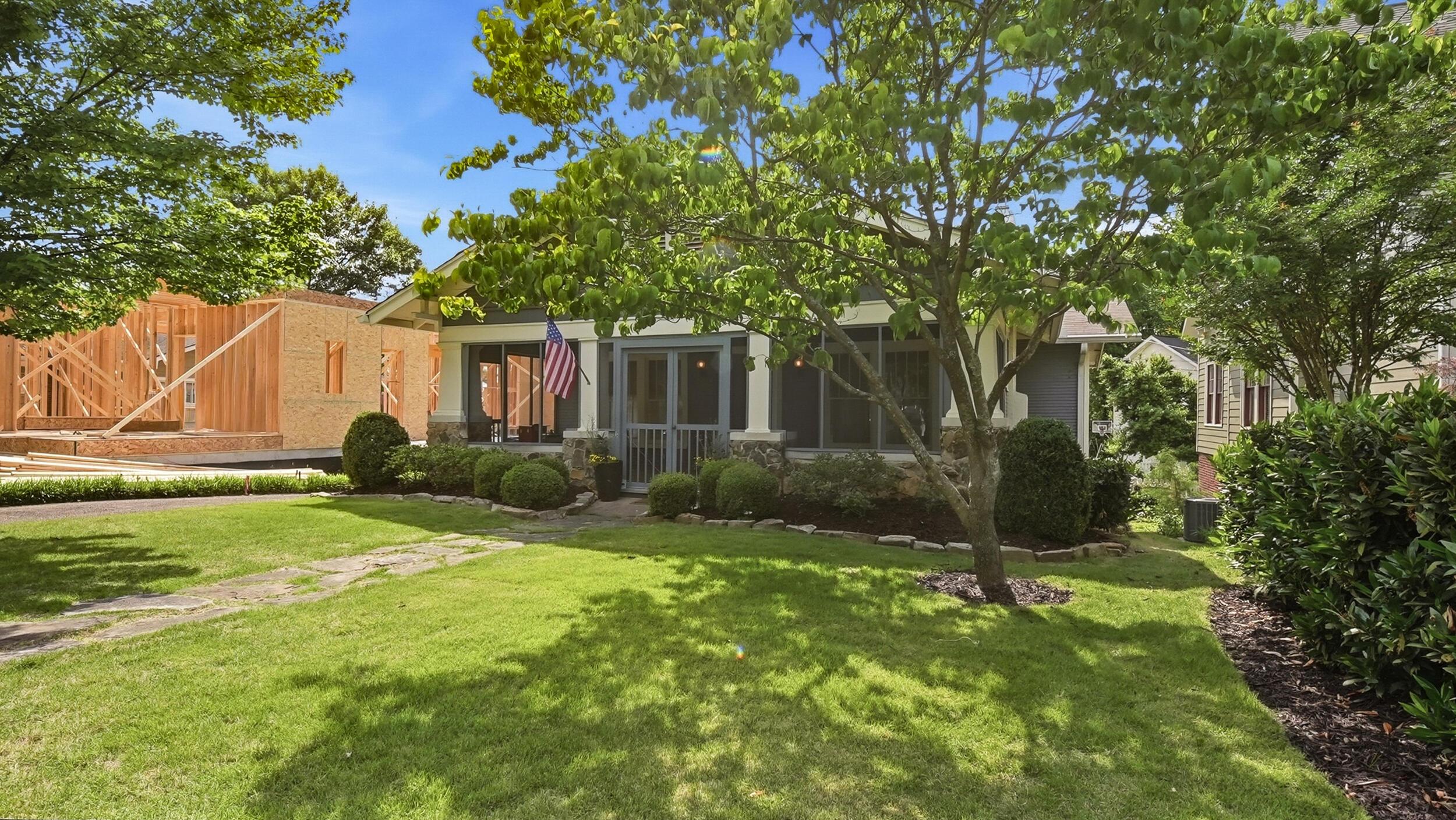 Image 3: 3_209 mcfarland ave-3
