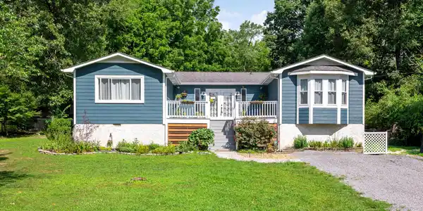 13411 Cindy Drive