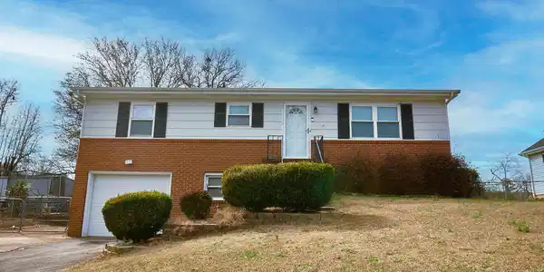 1848 N Prairie Cir