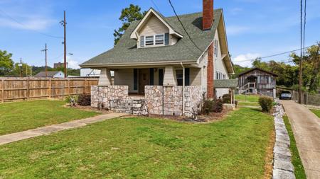 111 W Manning Street