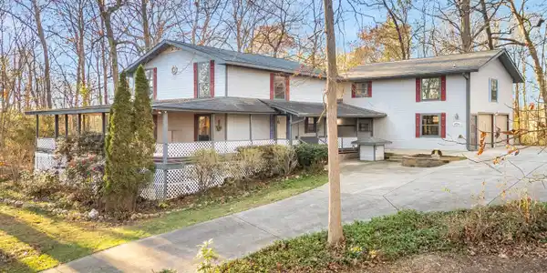 6419 Dogwood Drive