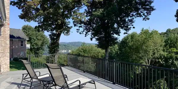 Image 3: 5709 Laurel Ridge Rd