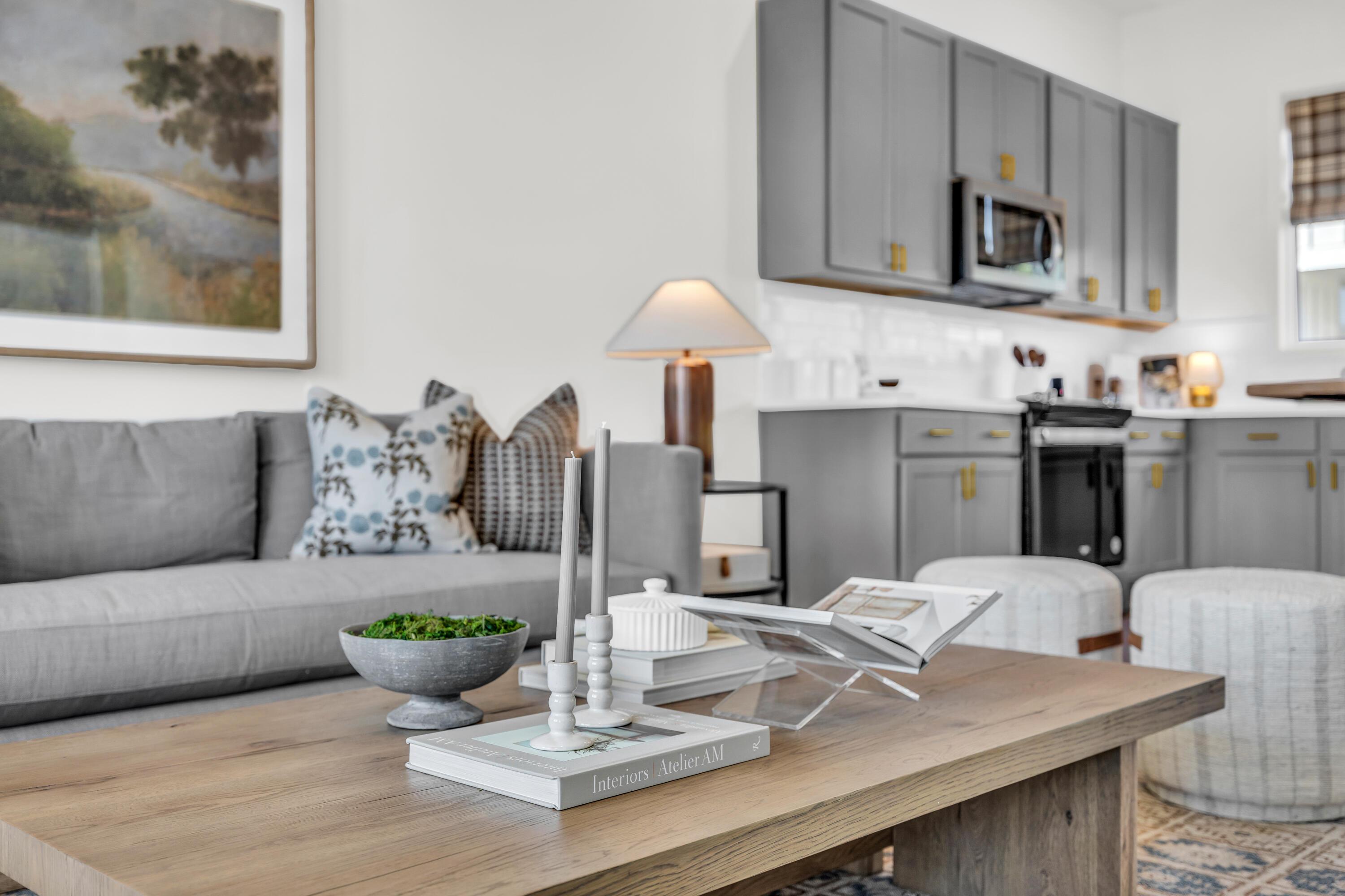 Image 1: Family Room