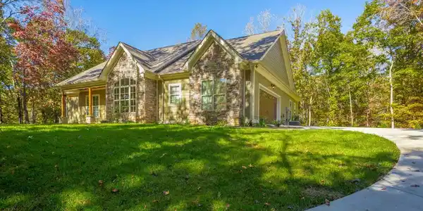 2311 S Gold Point Cir