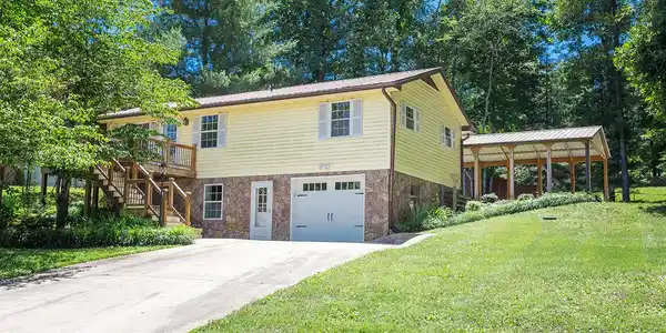866 Dean Dr