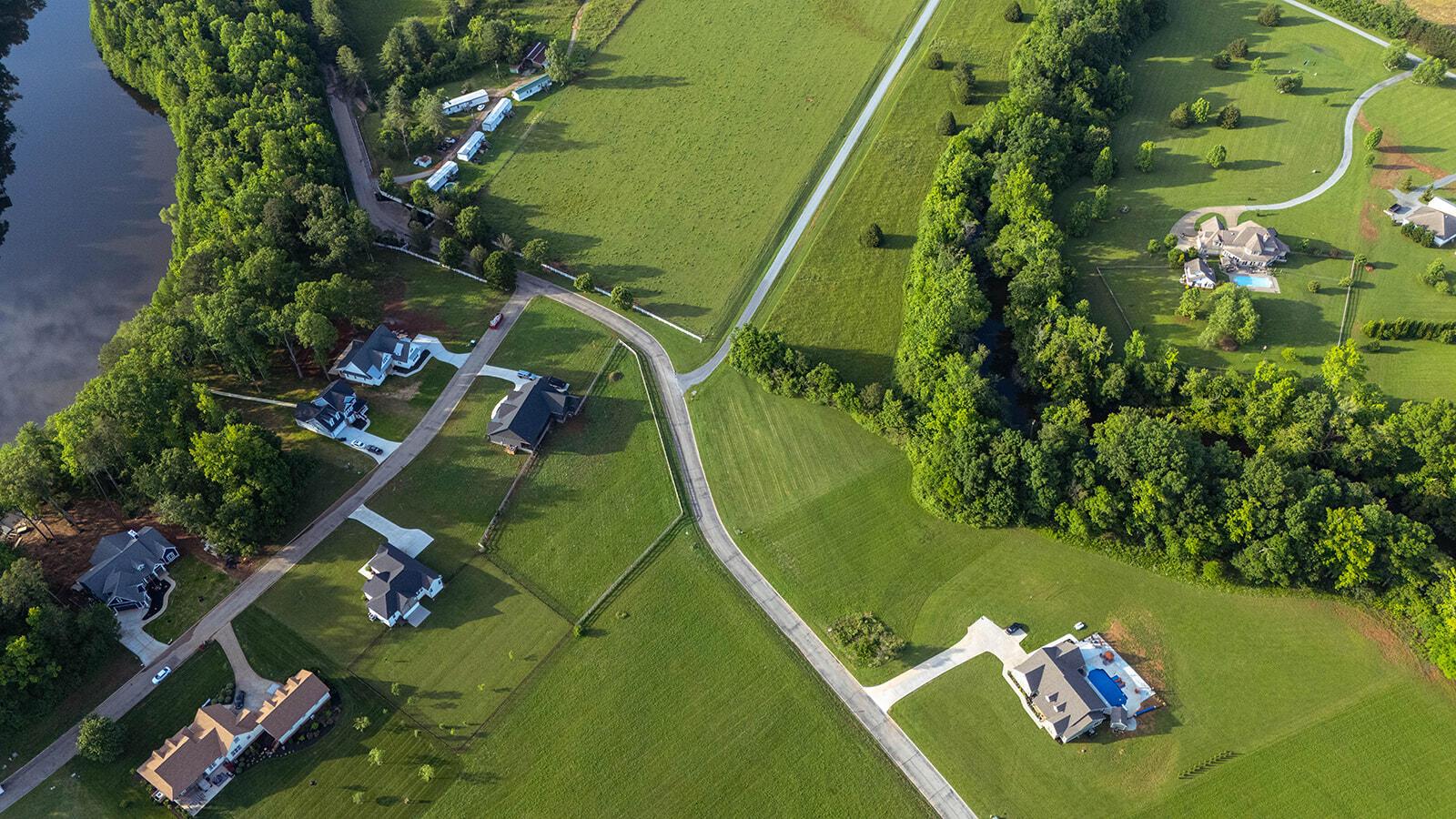Image 3: DJI_20250519190012_0149_D