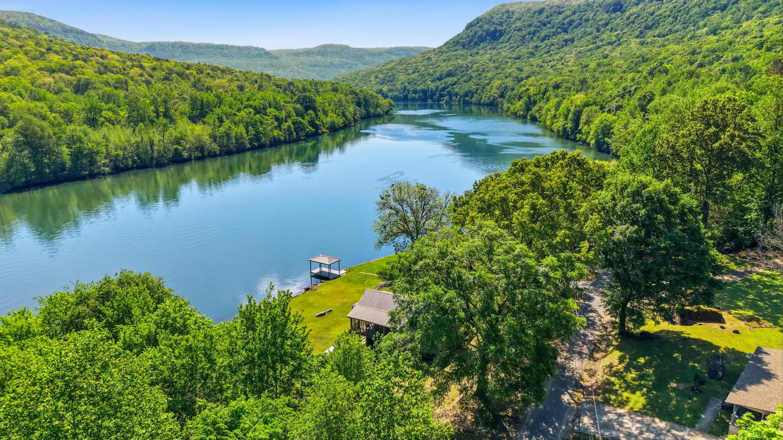 Image 1: 18860 River Canyon Rd-21