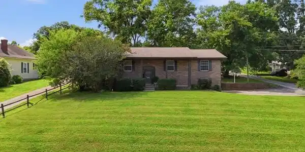 3416 Roberts Road