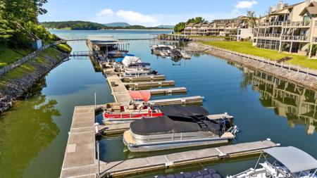 4274 Lakeshore Lane