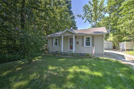 2925 Main Street