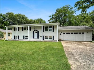 2301 Cortland Drive