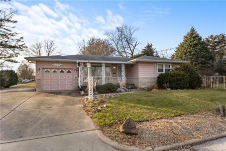 9 Sandcreek Drive