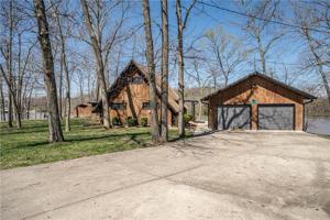 8296 Shady Glen