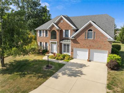 2 Rosewood Court