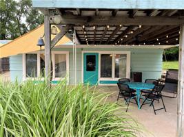 869 3535 East Road