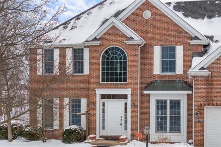 2 Rosewood Court