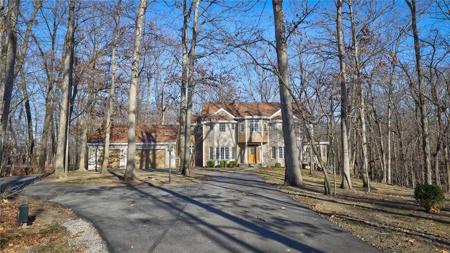 3260 Woodland Shores Drive