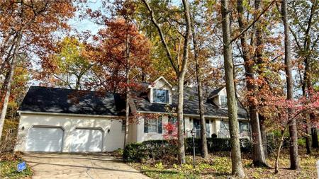 4848 Forrest Trail