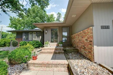 2404 Angle Court