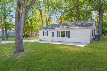 958 3555 East Road