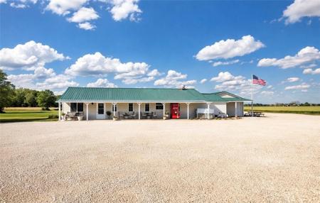 11489 Clarksville Road