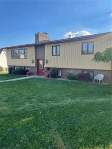 2411 Ivy Lane