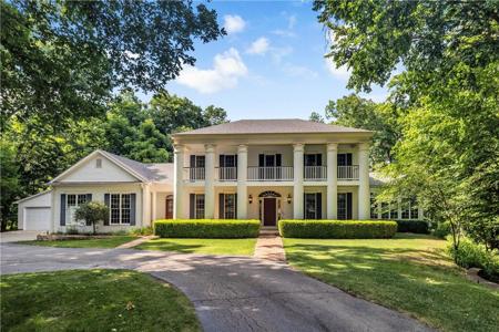 4090 Lake Court