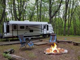 2125 DEER COURT