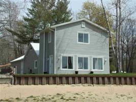 2801 Lakeshore Drive