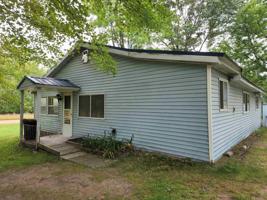 4364 E Stockwell