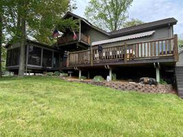 4351 Rose Lane
