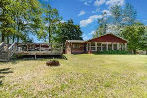 5098 Pleasant Dr