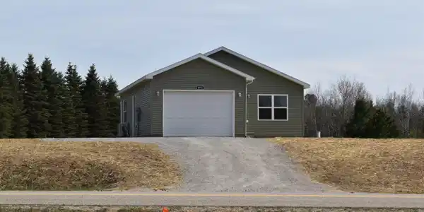 4916 Westchester