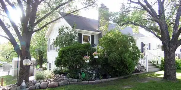 770 EAST POINT LANE