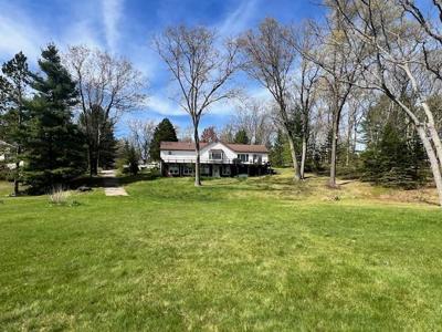 3152 Van Deusen Road