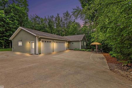 7903 Macatawa Trail